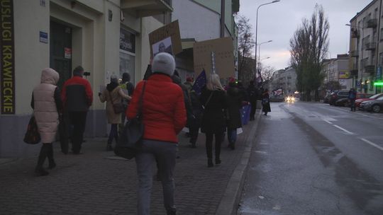 „Walczymy o nasze prawa”. Kolejny Strajk Kobiet w Kielcach