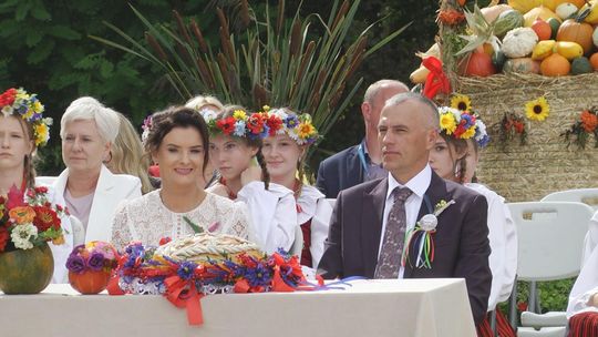 Wieńce ośpiewane i otańczone w Oksie