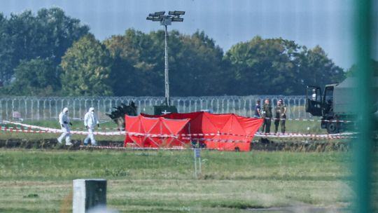 Wszczęto śledztwo ws. katastrofy lotniczej z udziałem F-16 w Radomiu