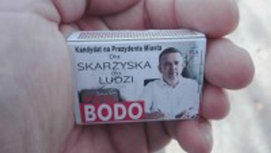 "Wyborcze zapałki" kandydata PiS