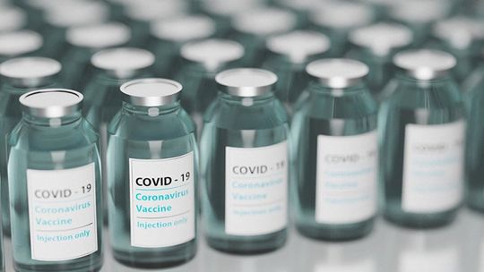 Wygodna możliwość wypełnienia formularza przed szczepieniem drogą elektroniczną