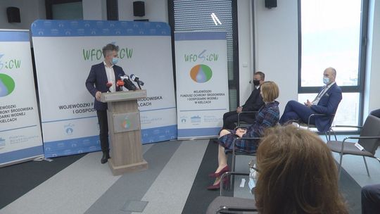 Wymień stary piec! Gminy pomogą w promocji programu "Czyste powietrze"