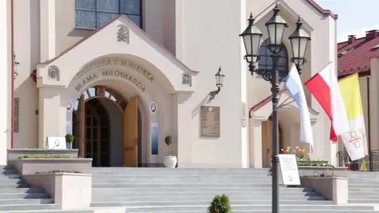 XXX Pielgrzymka Pracowników Zakładów Zbrojeniowych i Lotniczych XXX Pielgrzymka Pracowników Zakładów Zbrojeniowych i Lotniczych