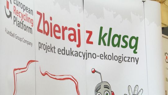 „Zbieraj z klasą” Konecka „dwójka” po raz kolejny staje na wysokości zadania