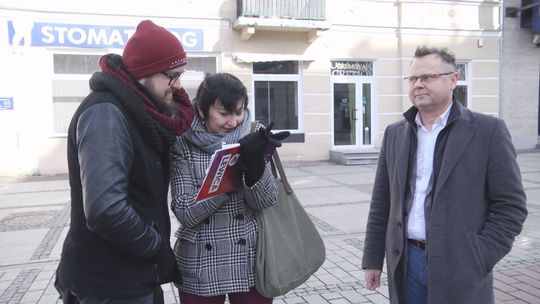 Zbierali podpisy dla Biedronia