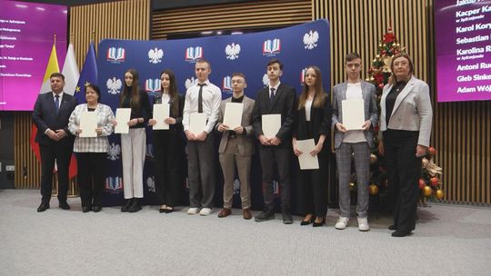 Złota młodzież świętokrzyska. Stypendia rozdane