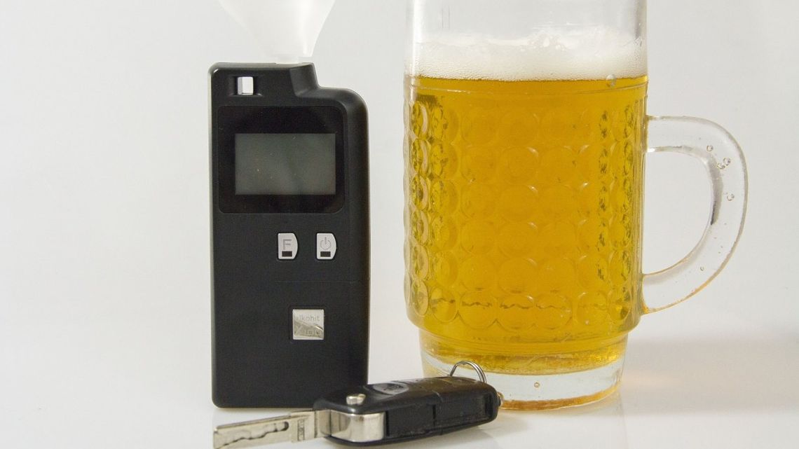 10 nietrzeźwych kierujących zatrzymanych. Wśród nich użytkownicy elektrycznych hulajnóg