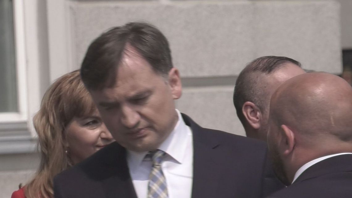 52 proc. badanych popiera działania rządu ws. postawienia Ziobry przed sądem