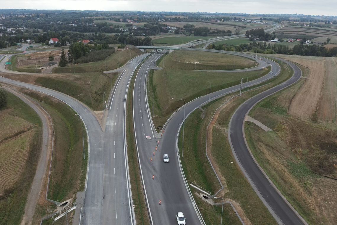 Bez wahadła na DK9 między Ostrowcem Świętokrzyskim a Opatowem