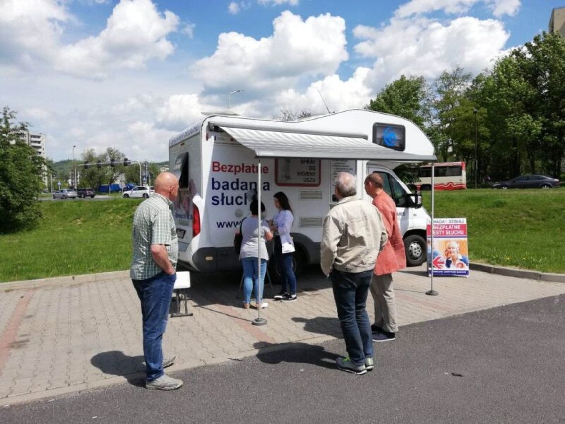 Bezpłatne badania w Słuchobusie