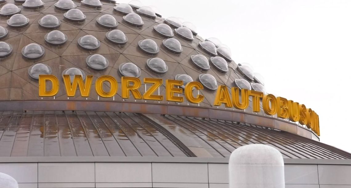 Busy nie odjeżdżają już z tymczasowego dworca autobusowego