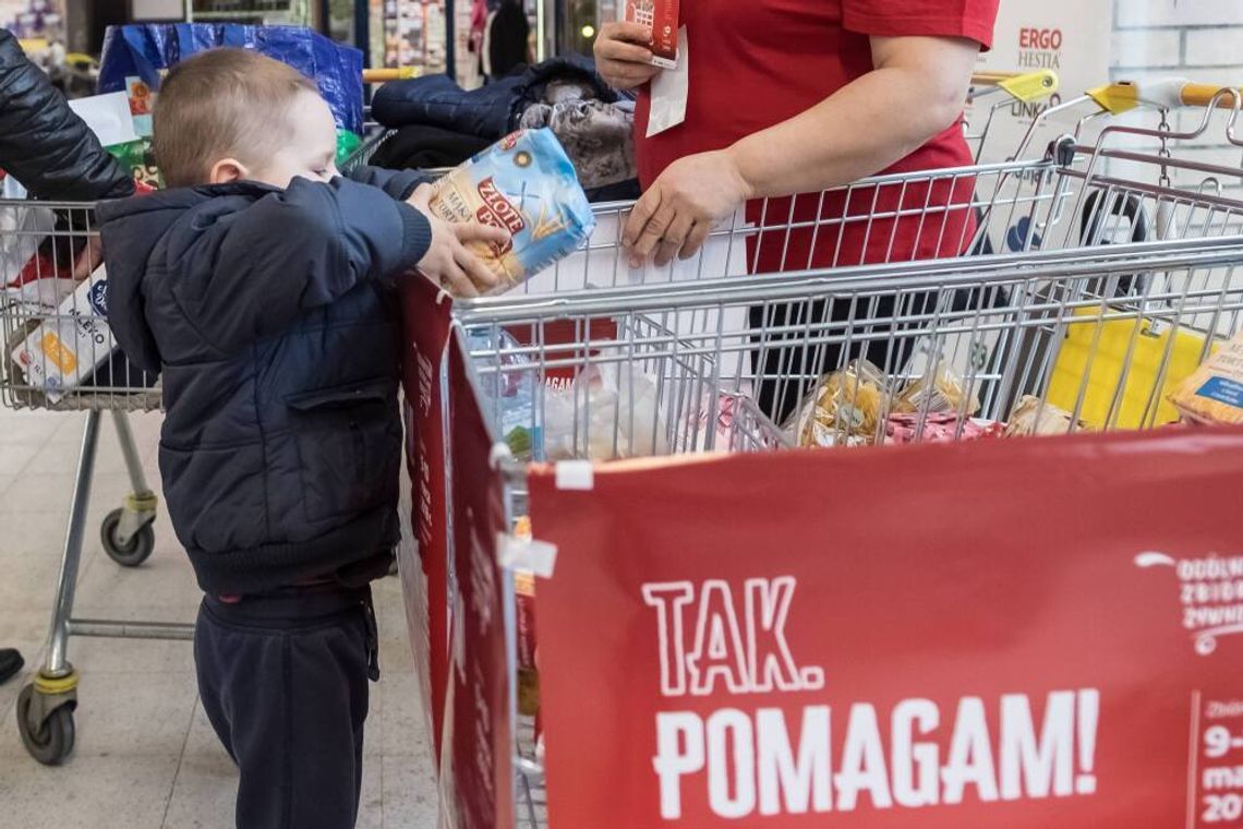 Caritas Polska: 6-7 grudnia obędzie się ogólnopolska zbiórka żywności "Tak. Pomagam!"