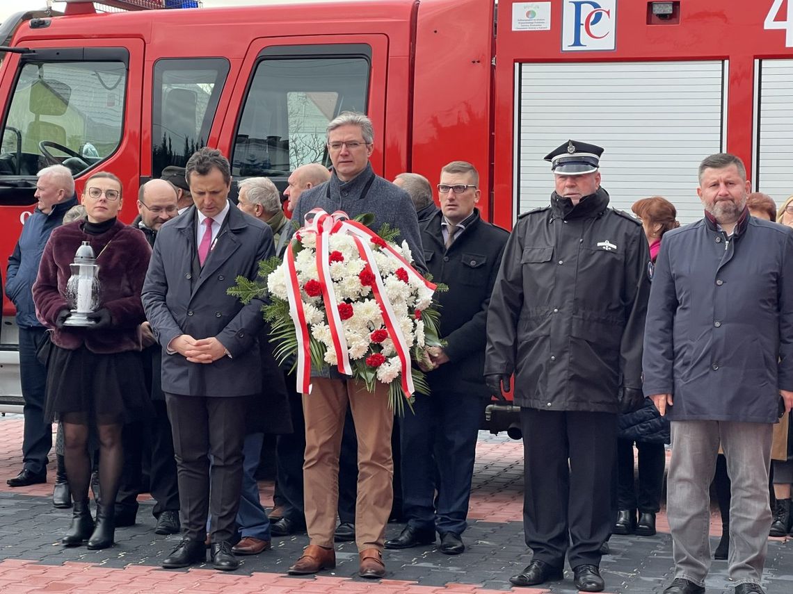 Ciągłość historii - PSL oddaje cześć wielkiemu przywódcy