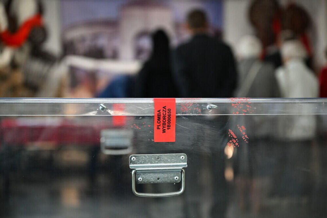 Do godz.14 odnotowano 10 przestępstw i ponad 200 wykroczeń