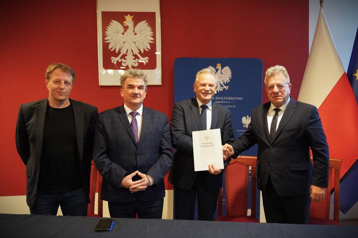 Dotacje na remonty dróg trafiły do powiatu buskiego Dotacje na remonty dróg trafiły do powiatu buskiego