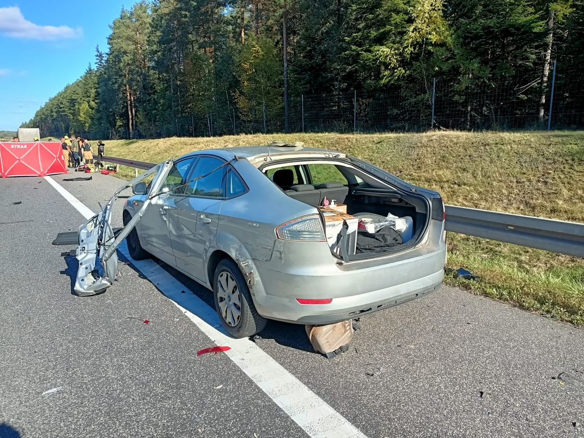 Droga w kierunku Skarżyska-Kamiennej zablokowana Droga w kierunku Skarżyska-Kamiennej zablokowana