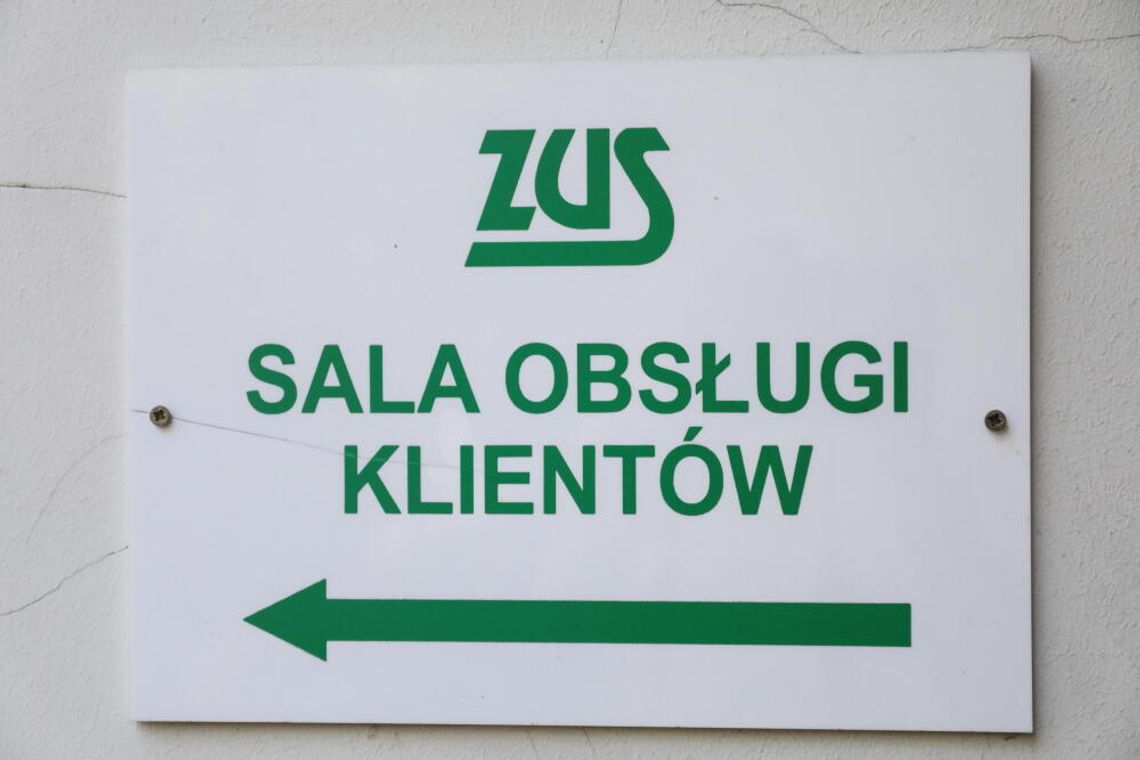 Duże zainteresowanie rentą wdowią, do ZUS wpłynęło ponad 155 tys. wniosków