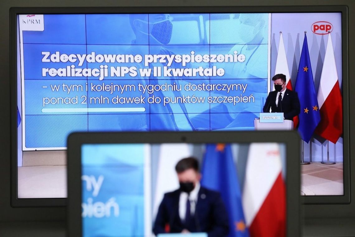 Dworczyk: w najbliższych 2 tygodniach do punktów szczepień trafi ponad 2 miliony szczepionek