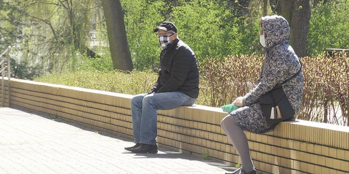 Dworczyk: w najbliższych dniach zapadną decyzje co do obowiązujących obostrzeń