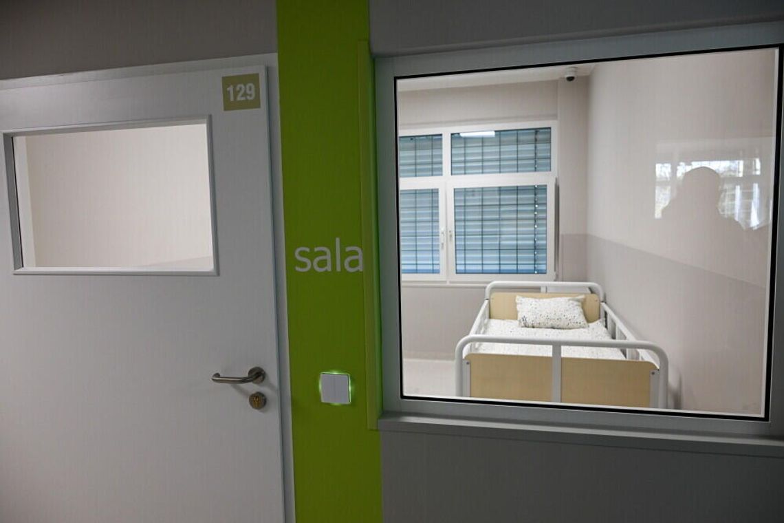 Eksperci: porzucone dzieci miesiącami przebywają na oddziałach psychiatrycznych