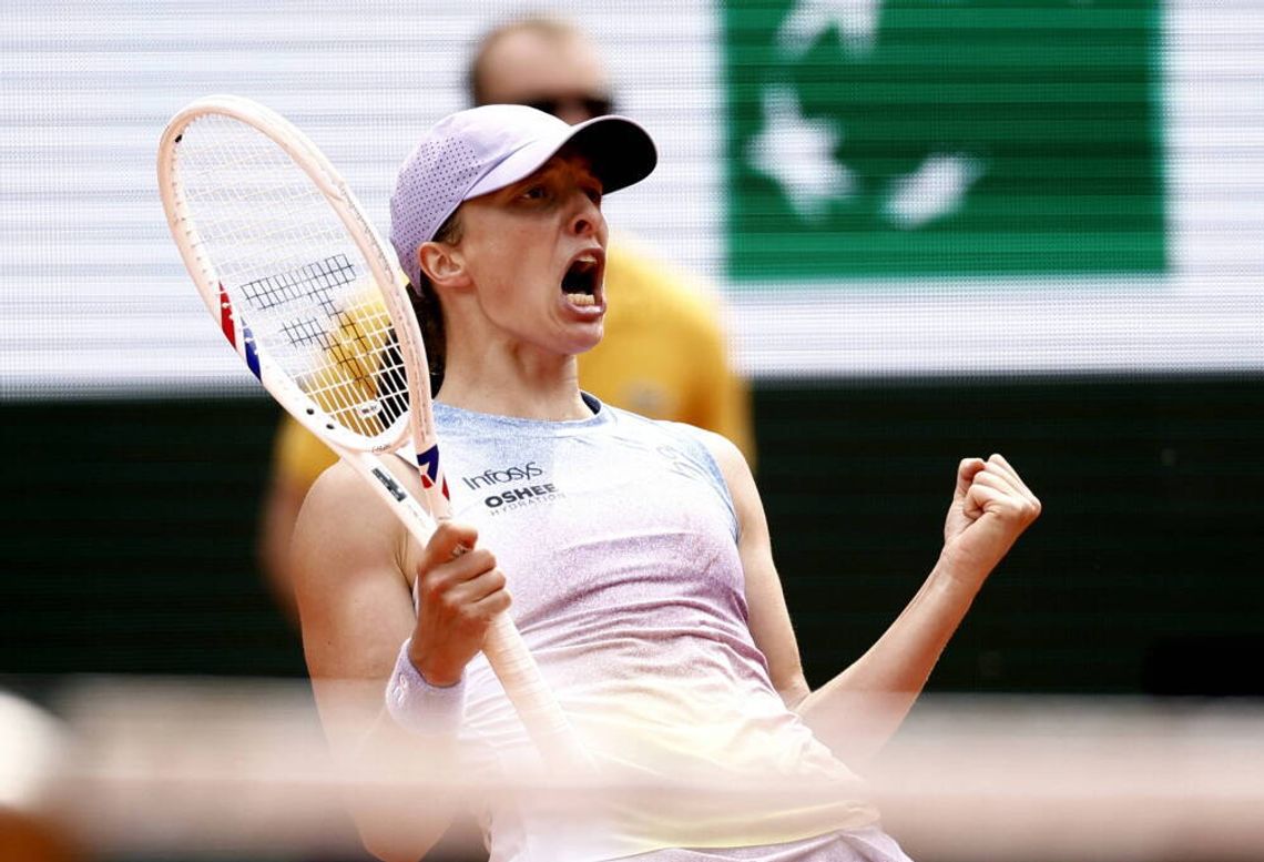 Iga Świątek wygrała z Jeleną Rybakiną z Kazachstanu i awansowała do ćwierćfinału French Open