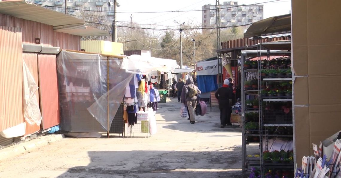 Jak kieleckie bazary będą pracować w okresie przedświątecznym? Jak kieleckie bazary będą pracować w okresie przedświątecznym?