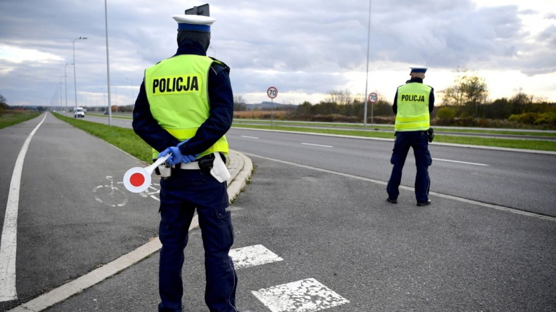 KGP: rusza akcja "Znicz"; na drogi wyjedzie więcej patroli