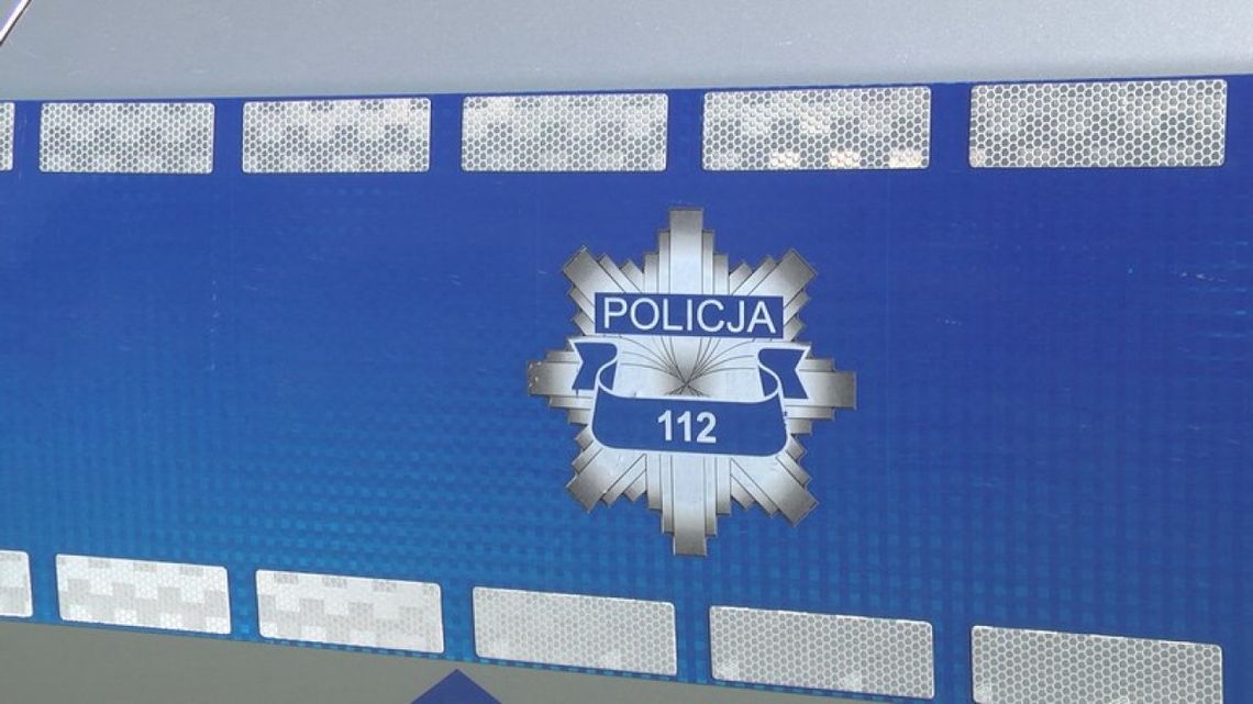 Kobieta padła ofiarą oszustów metodą na BLIKa. Policjanci przypominają o zachowaniu ostrożności