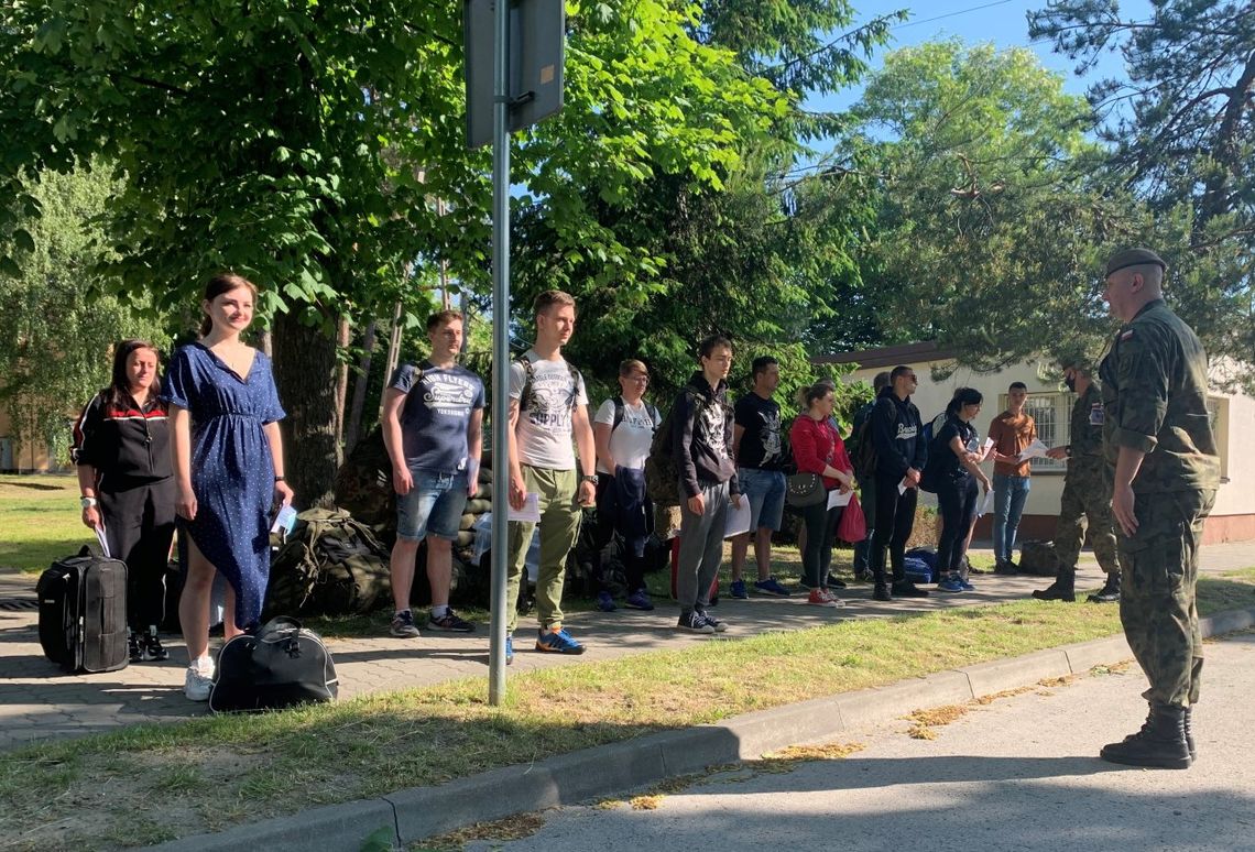 Kolejni ochotnicy podjęli wyzwanie Kolejni ochotnicy podjęli wyzwanie