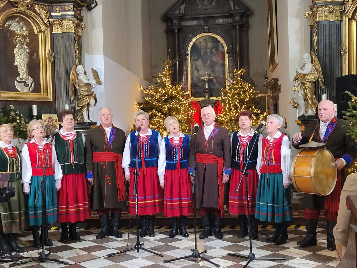 Koncert Kolęd Zapomnianych w Klasztorze na Karczówce