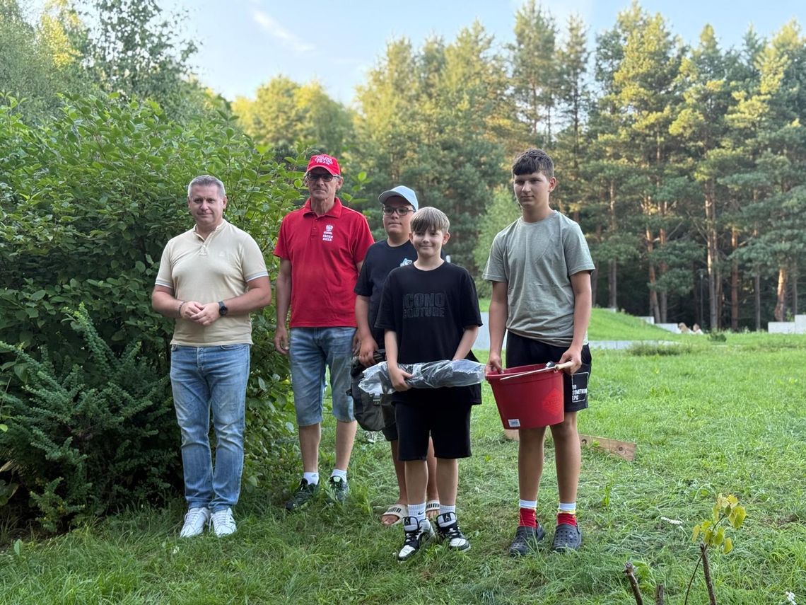 Letni Obóz Wędkarski w Chmielniku