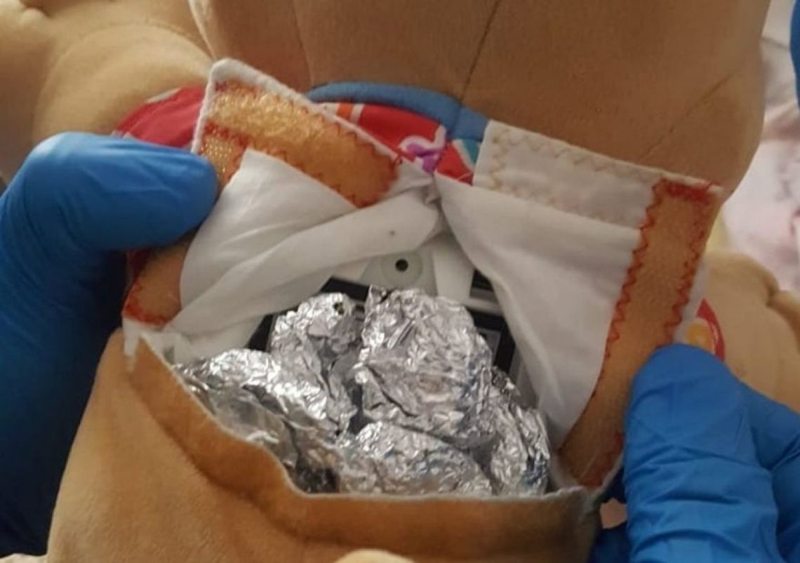 Mieszkanka Kielc posiadała w swoim mieszkaniu narkotyki