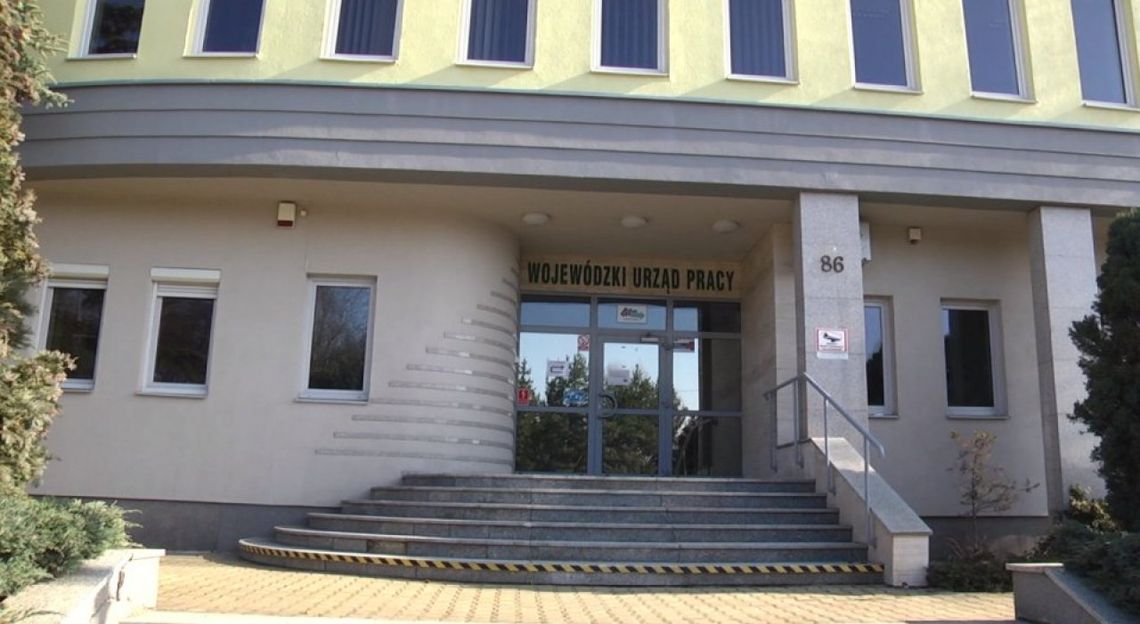 Mija czas na złożenie wniosków o dotacje do wynagrodzeń pracowników w ramach tarczy antykryzysowej