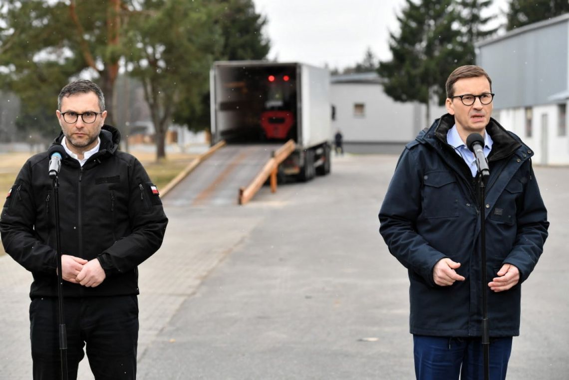 Morawiecki: pomoc rządowa dla rodzin przyjmujących uchodźców - będzie kierowana poprzez samorządy