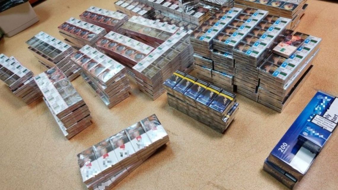 Mundurowi zabezpieczyli ponad tysiąc paczek nielegalnych papierosów 