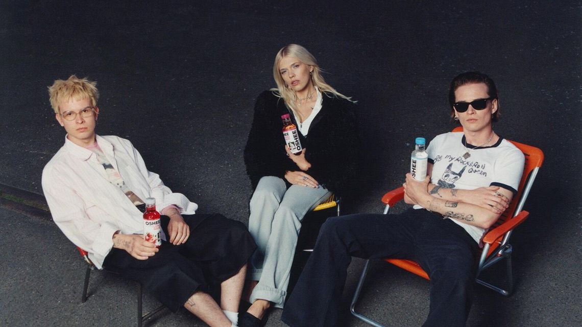 Muzyka, smak i design - OSHEE prezentuje relaunch kategorii lemoniad i Live sesję „TOM YUM” w wyjątkowej współpracy Darii Zawiałow z Braćmi Kacperczyk