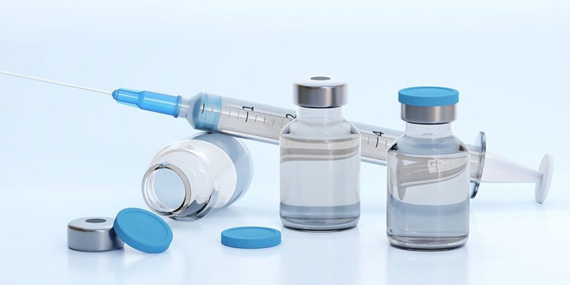 MZ: niepożądane odczyny po szczepionce AstraZeneca ma kilkudziesięciu nauczycieli MZ: niepożądane odczyny po szczepionce AstraZeneca ma kilkudziesięciu nauczycieli