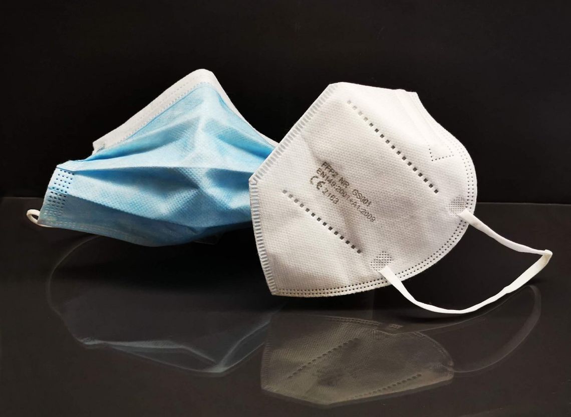 Niedzielski: będziemy chcieli wycofać możliwość zastępowania maseczek surogatami jak przyłbica czy chusta Niedzielski: będziemy chcieli wycofać możliwość zastępowania maseczek surogatami jak przyłbica czy chusta