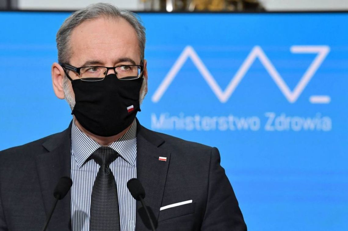 Niedzielski: wczoraj odzyskaliśmy blisko połowę kwoty należnej za respiratory