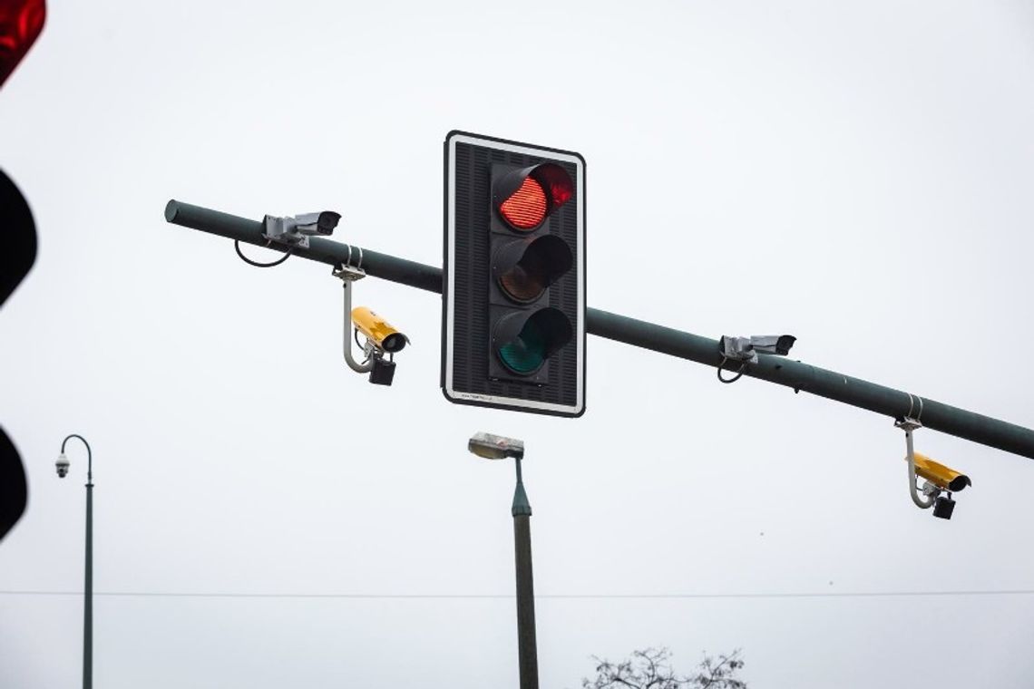 Noga z gazu kierowco! Red Light system już działa