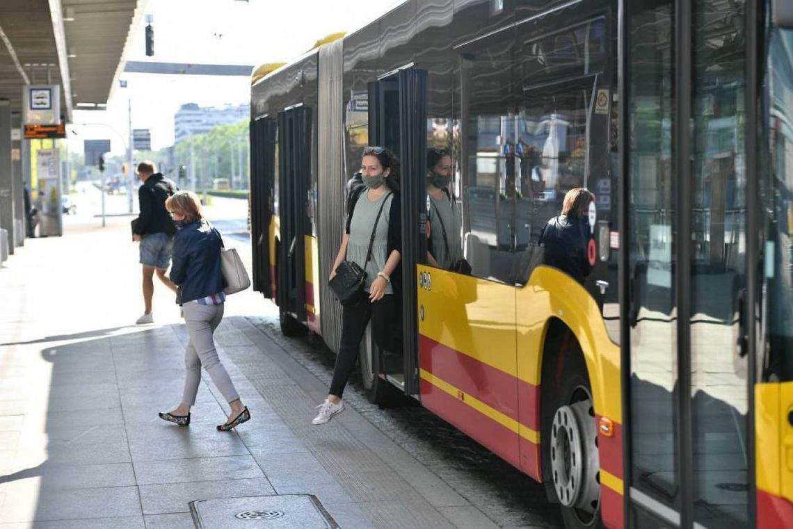 Nowe rozporządzenie: więcej osób w w kościołach, hotelach, kinach, siłowniach, klubach fitness