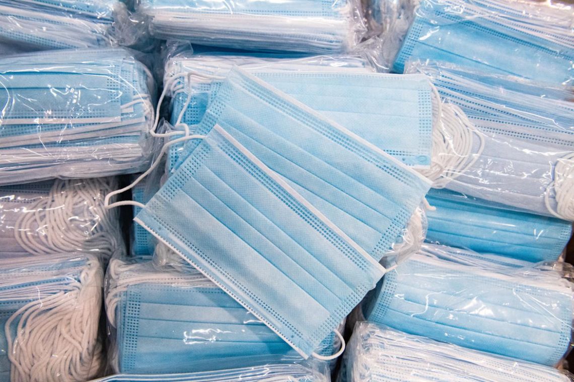 Obowiązek noszenia maseczek w szpitalach i aptekach zostanie przedłużony do końca kwietnia Obowiązek noszenia maseczek w szpitalach i aptekach zostanie przedłużony do końca kwietnia