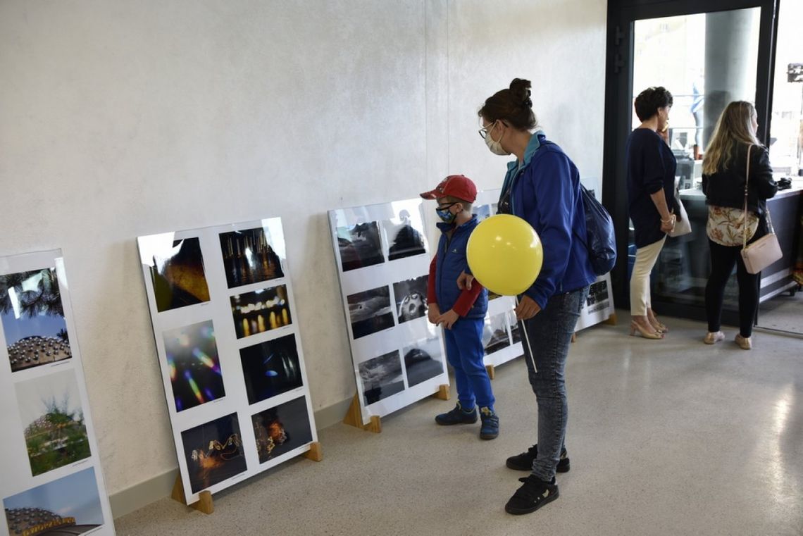 „Odkrywcy Dworca. Mistrz i uczniowie" do końca września w kieleckim spodku