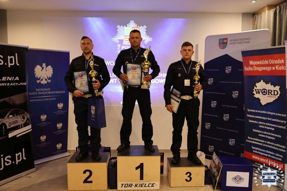 Paweł Walasek i Kamil Prasał najlepszymi policjantami w województwie