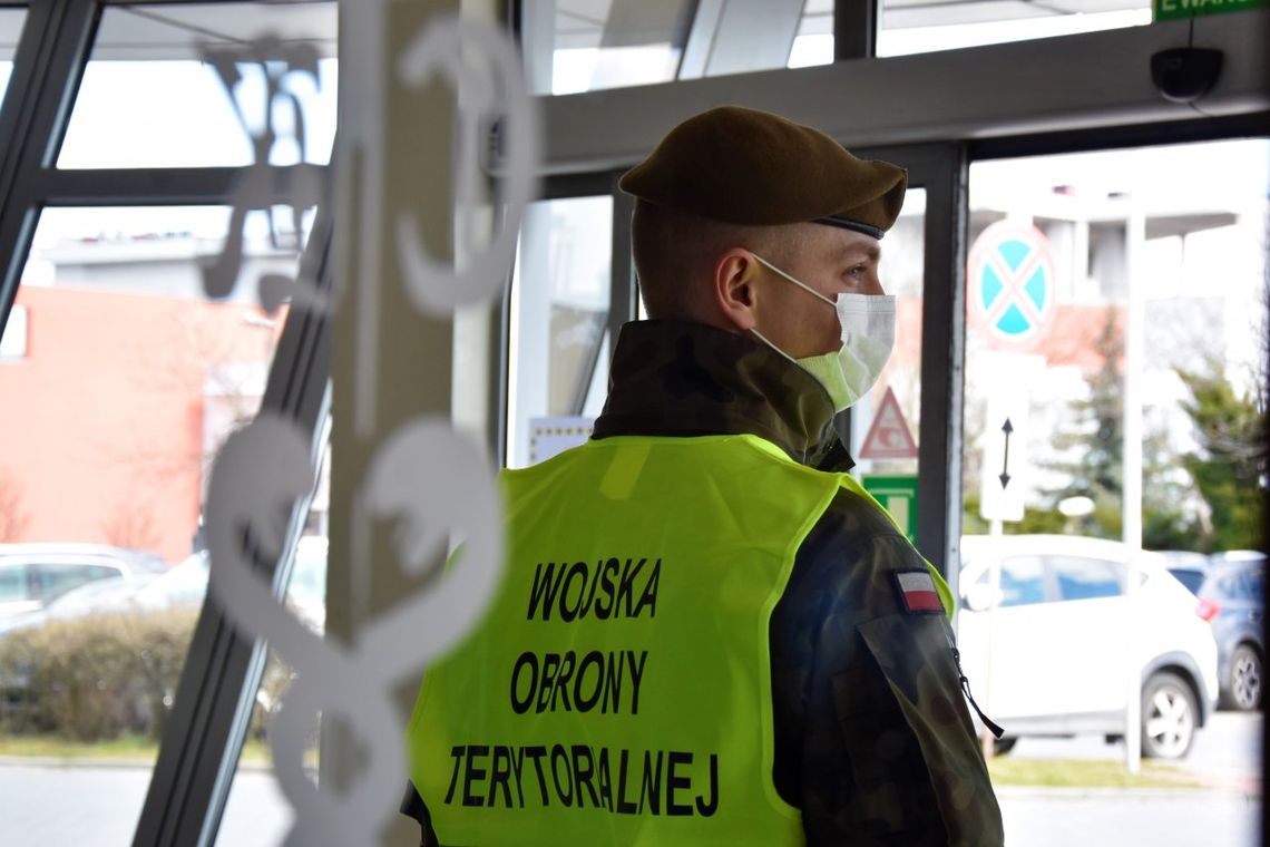 Pierwsi żołnierze WOT wesprą kieleckie szpitale
