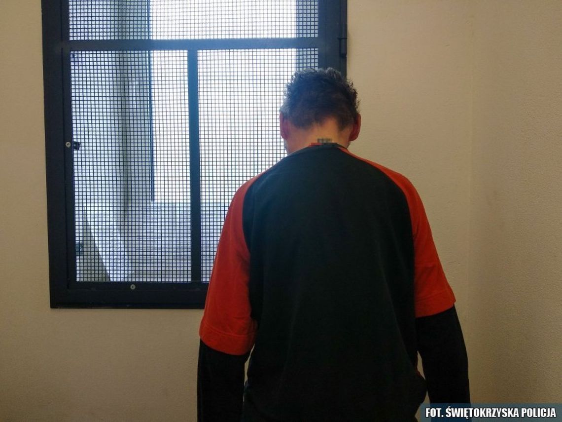 Pijani mężczyźni napadli na 64- latka