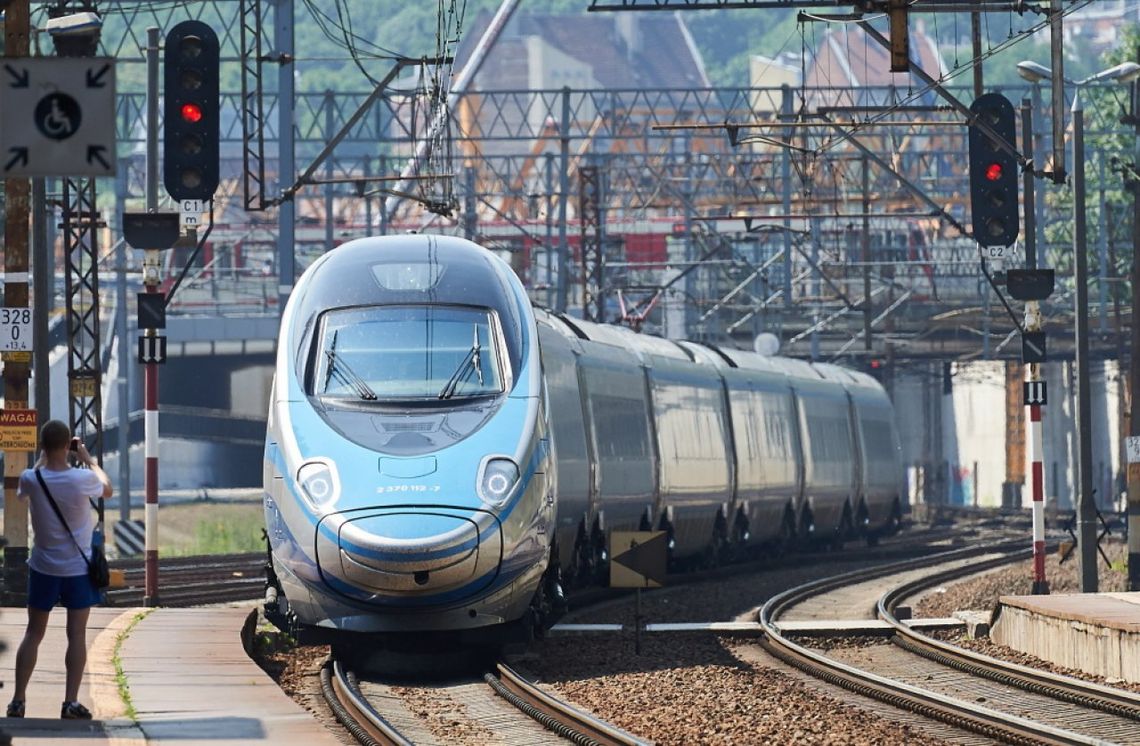 PKP Intercity: od niedzieli 4 września zmienia kolejowy rozkład jazdy