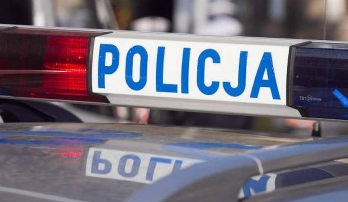 Policja poszukuje świadków potrącenia dwóch nastolatek Policja poszukuje świadków potrącenia dwóch nastolatek