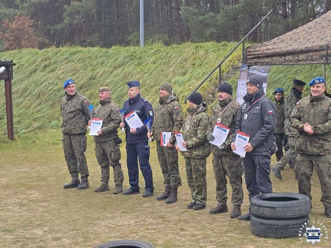 Policjanci z Kielc celnie strzelają Policjanci z Kielc celnie strzelają