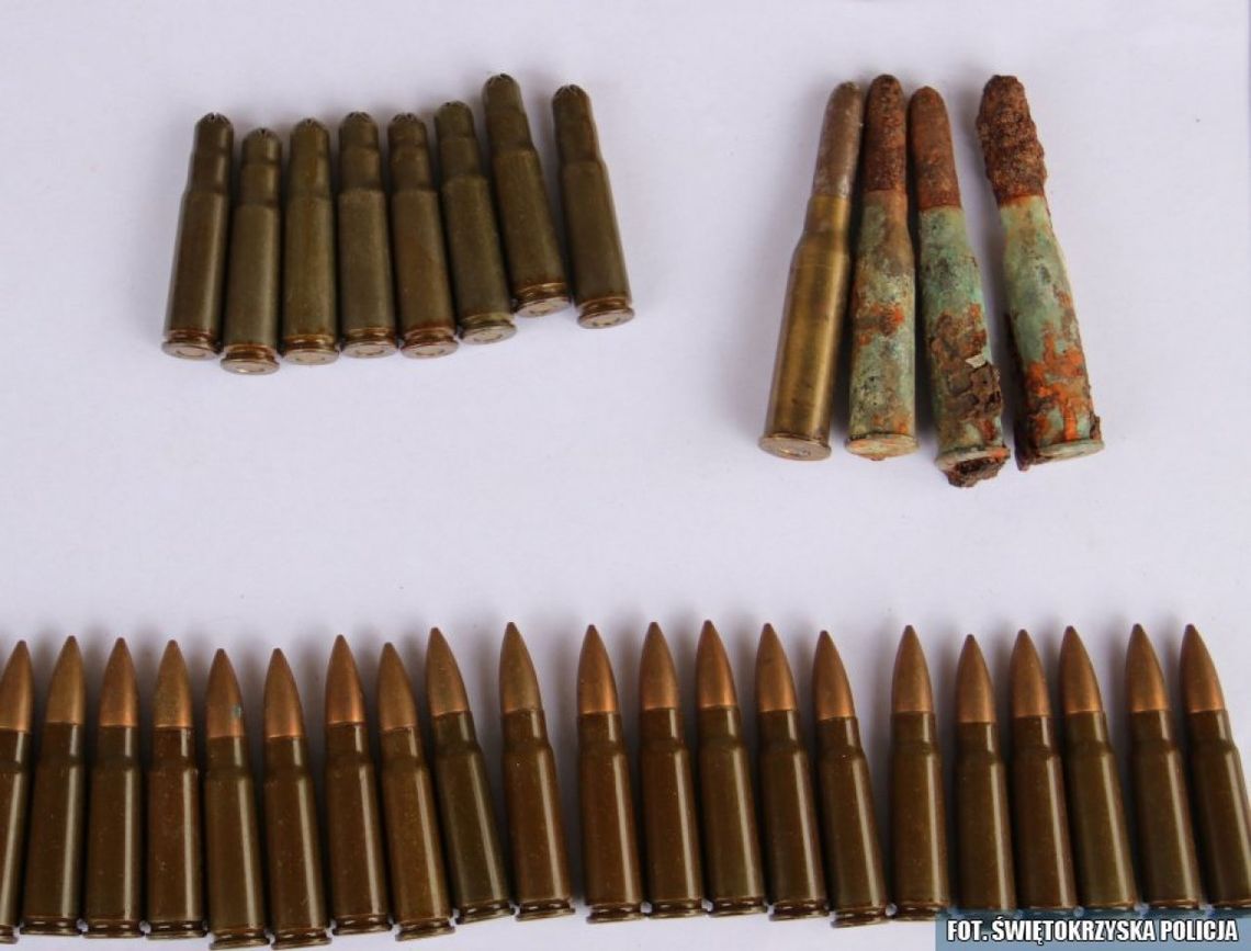 Policjanci zabezpieczyli amunicję należącą do 64- latka
